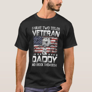 Camiseta Tenho Dois Títulos Veteranos E Pais E Roc