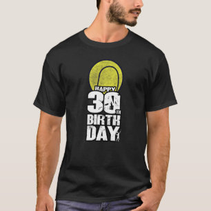 Camiseta tênis com 30 anos de idade
