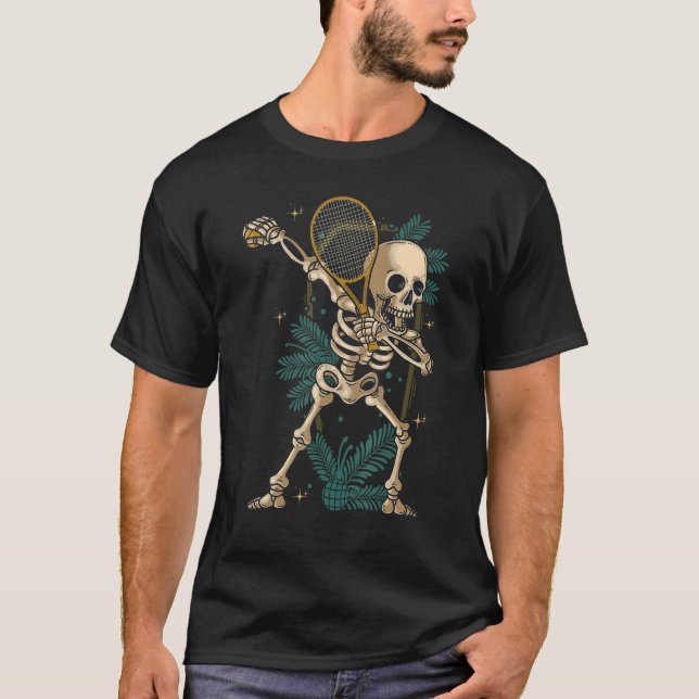 Camiseta Tênis de Esqueleto De tênis Dabbing Com Halloween  (Frente)