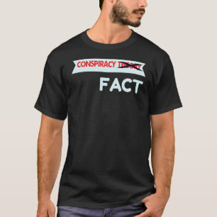 Camiseta Teoria da Conspiração Riscada Fato