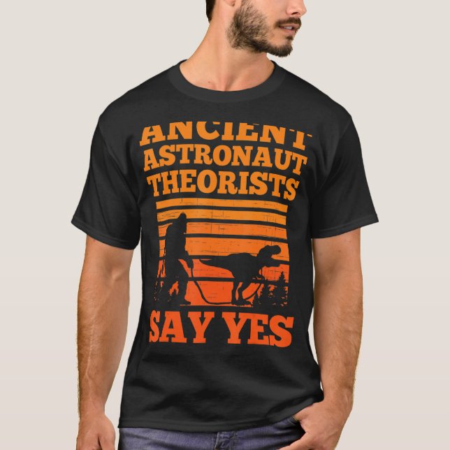 Camiseta Teórico Astronauta Antigo Diz Sim Lua Completa Ast (Frente)