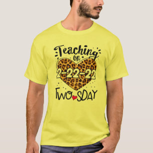 Camiseta Terça-Feira De Segunda-Feira, 22 De Fevereiro De
