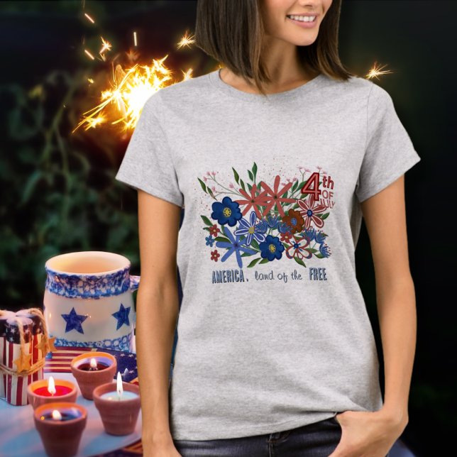 Camiseta Terra Americana do Patriótico Livre Floral (America Land of the Free Floral Patriotic T-Shirt)