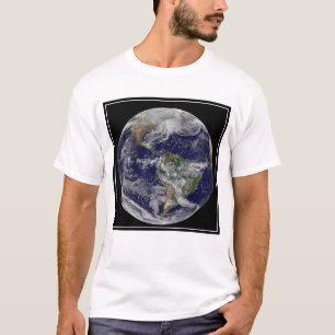 Camiseta Terra De cheio Mostrando Uma Tempestade De Inverno
