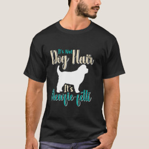 Camiseta Terra Nova Não é Cabelo de Cachorro É NEWFIE-FETTI