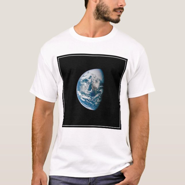 Camiseta Terra Tirada Da Nave Espacial Apollo 13. (Frente)