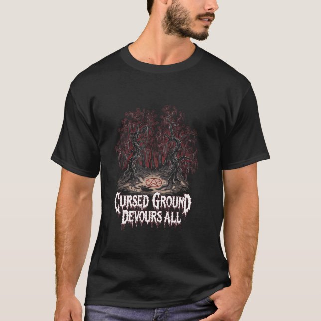 Camiseta Terreno Amaldiçoado Devora Tudo em Florestas Selva (Frente)