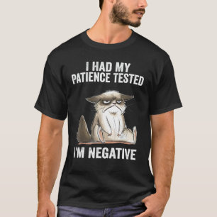 Camiseta Testei minha paciência, sou um Sarcasmo de Gato Ne