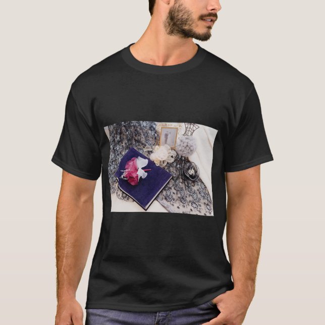 Camiseta Teto de Acessórios do Estilo da Córsega (Frente)