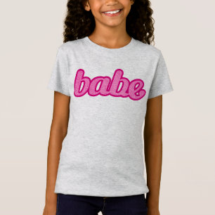 Camiseta Texto Babe denim gráfico em rosa quente