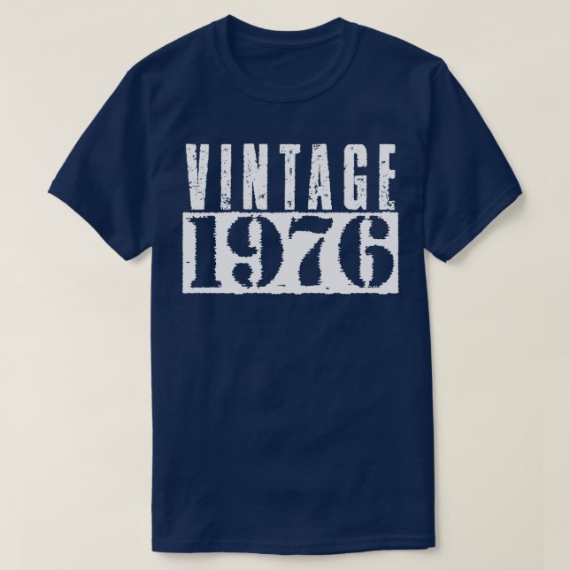 Camiseta Texto Branco da Vintage 1976 (Frente do Design)
