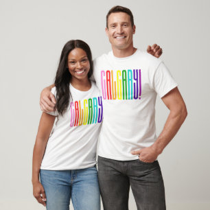 Camiseta Texto brilhante do arco-íris LGBTQ Orgulho algário