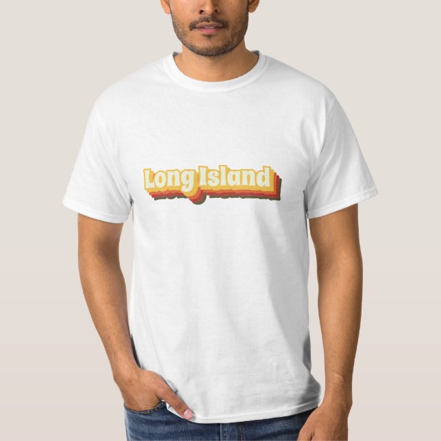 Camiseta Texto de Vintagem Retroativa de Ilha Longa (Frente)