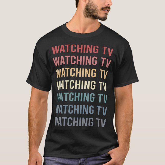 Camiseta Texto Retro Assistindo TV (Frente)