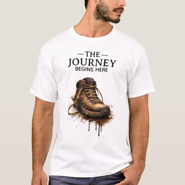 Camiseta "The Journey Begins Here - Rugged Hiking Boot  (Frente)