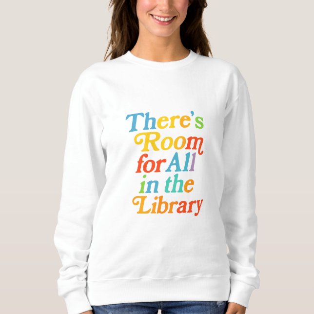 Camiseta There’s Room for All in the Library (Frente)