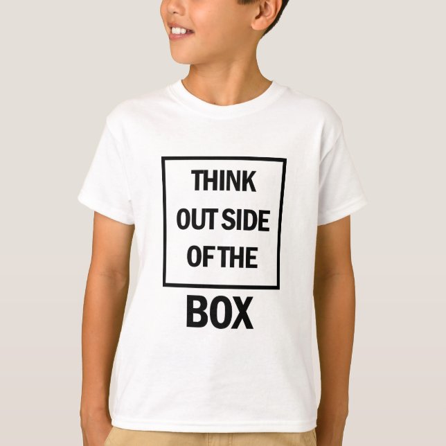 Camiseta Think Outside Of The Box  (Frente)