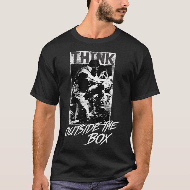 Camiseta Think Outside The Box Motorcycle Rider Ride (Frente)