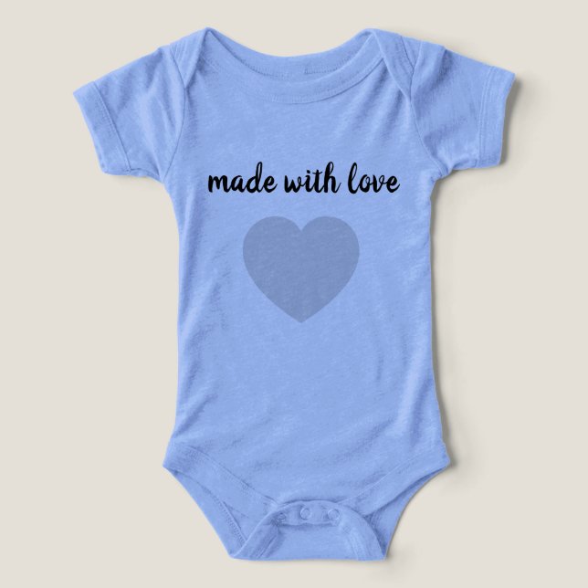 Camiseta This adorable blue clothe is perfect for your baby (Design frontal)