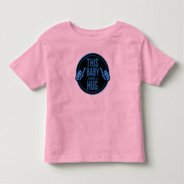 Camiseta this baby needs a hug