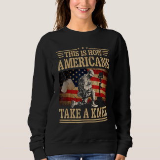 Camiseta This is How Americans Take a Knee Flag Veteran