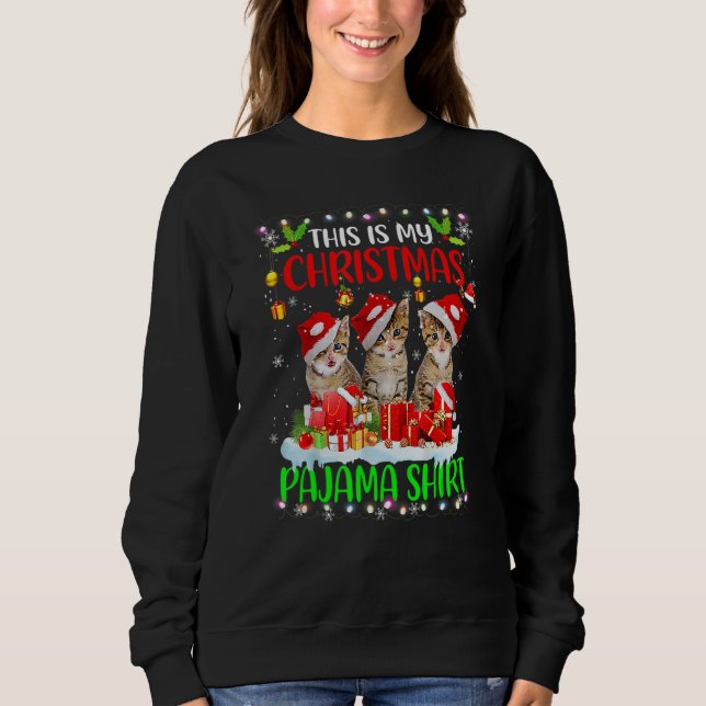 Camiseta This Is My Christmas Pajama   Cat Santa Hat Lights (Frente)
