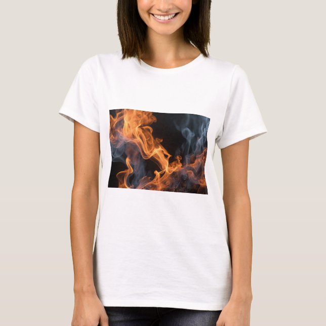 Camiseta "Threads Blaze: Ignite seu Estilo" (Frente)