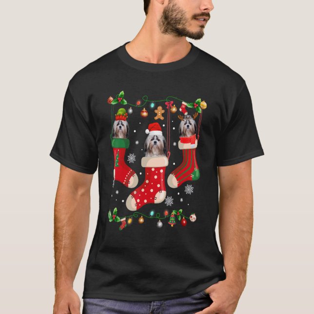 Camiseta Three Shih Tzu In Sock Christmas Santa X mas Dog (Frente)