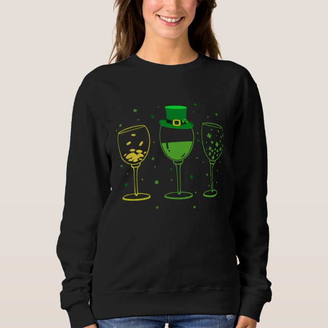 Camiseta Three Wine Glasses C Shamrock St Patrick's Day Iri (Frente)