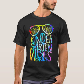 Camiseta Tie Dye Kindergarten Vibes Só Volta Ao Chá Escolar
