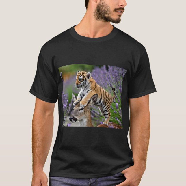 Camiseta Tiger Cub on Deer's Head - Whimsical Wildlife (Frente)