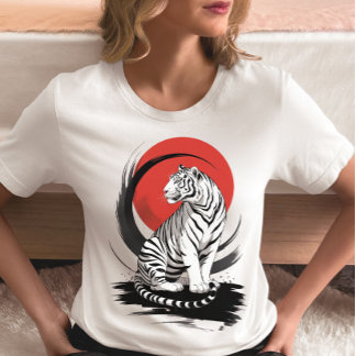 Camiseta Tigre Branco Com Arte do Sol Vermelho