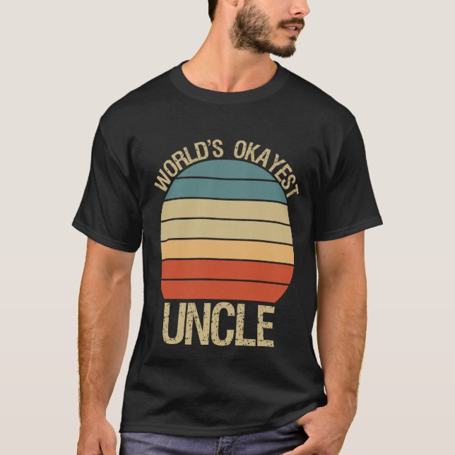 Camiseta Tio mais bonito do mundo / Tio engraçado dizendo P (Frente)