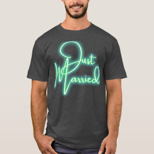 Camiseta Tipo manuscrito Anunciando Des Verdes do Recem cas