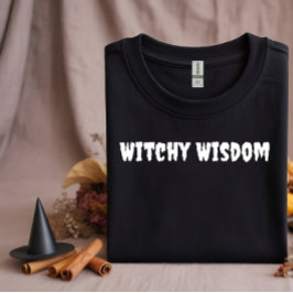 Camiseta Tipografia branca Witchy Wisdom