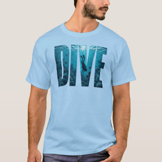 Camiseta Tipografia de Cena de Imersão Subaquática