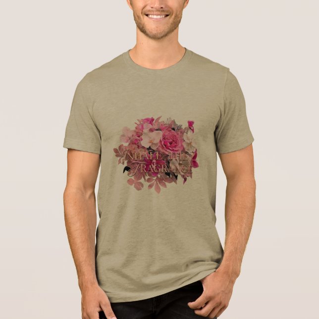Camiseta •	Tipografia de Rosa & Orquídea (Frente)