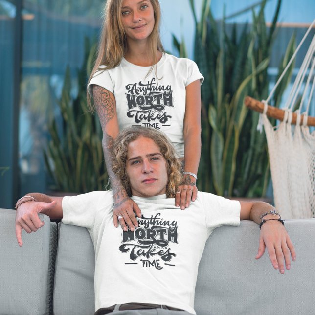 Camiseta Tipografia do eterno: Uma Design de Camisa-T Retro (Criador carregado)