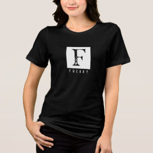 Camiseta Tipografia em negros e Design brancos anormais