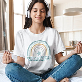 Camiseta Tipografia Feminina Pastel Rainbow Star Graças
