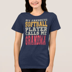 Camiseta Tipografia Jogador de Softbol Favorito Vovó