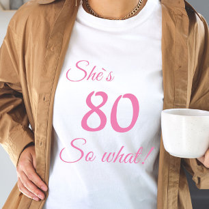 Camiseta Tipografia moderna 80 e daí / 80 engraçado Anive