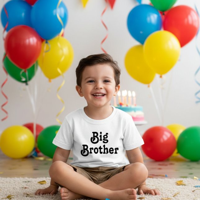 Camiseta Tipografia Preta Irmão Mais Velho  (Criador carregado)