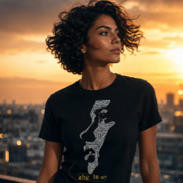 Camiseta Típográfica Mulher Empoderadora Ela É Art