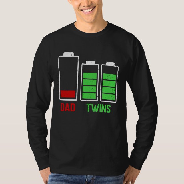 Camiseta Tired Dad Low Battery Twins Full Charge Father's D (Frente)