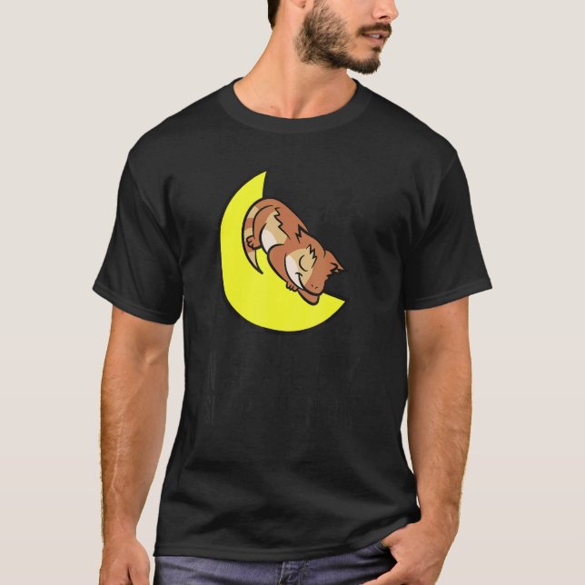 Camiseta Tired Nap All Day Sleep All Night Cute Crested Gec (Frente)