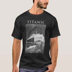 Camiseta Titanic Sinking Hitting Iceberg Vintage Memabil