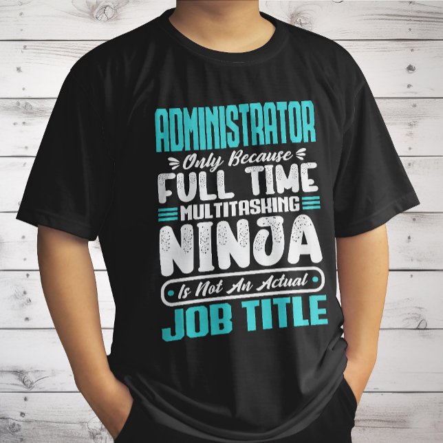 Camiseta Título de emprego de administrador profissão habil (Criador carregado)