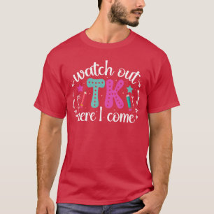 Camiseta TK Aqui Vou Eu TK Aluno Jardim de Infância Transit