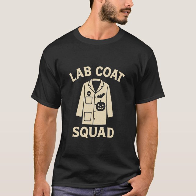 Camiseta Toca de Laboratório de Halloween Engraçada para Eq (Frente)